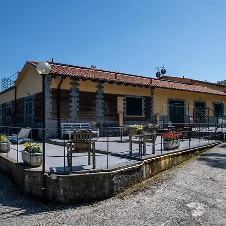 211b - Acacia, Terrazza Giardino E Piscina