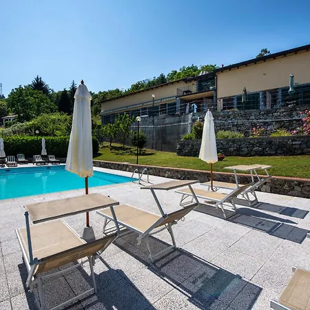 211b - Acacia, Terrazza Giardino E Piscina