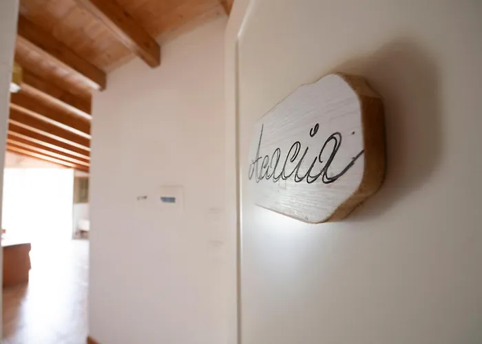 211b - Acacia, Terrazza Giardino E Piscina Apartamento Carro